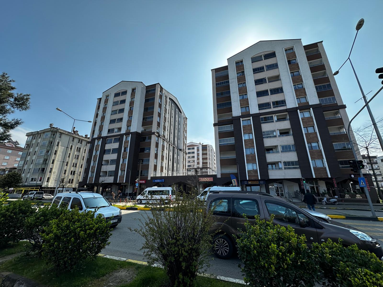 MABEL'DEN ÇARŞI MERKEZİ TOKİ'DE SATILIK ÖN CEPHE 3+1 DAİRE